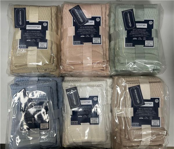 SOMMARUGA SET 5 PZ DA BAGNO COLORATO BA.10039.D4.COLORATO 2 OSPITI 2 ASCIUGAMANI 1 TELO SPUGNA