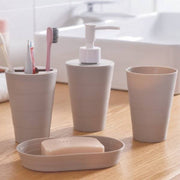 PRATIKO SET DA BAGNO IN PLASTICA 4PZ. 