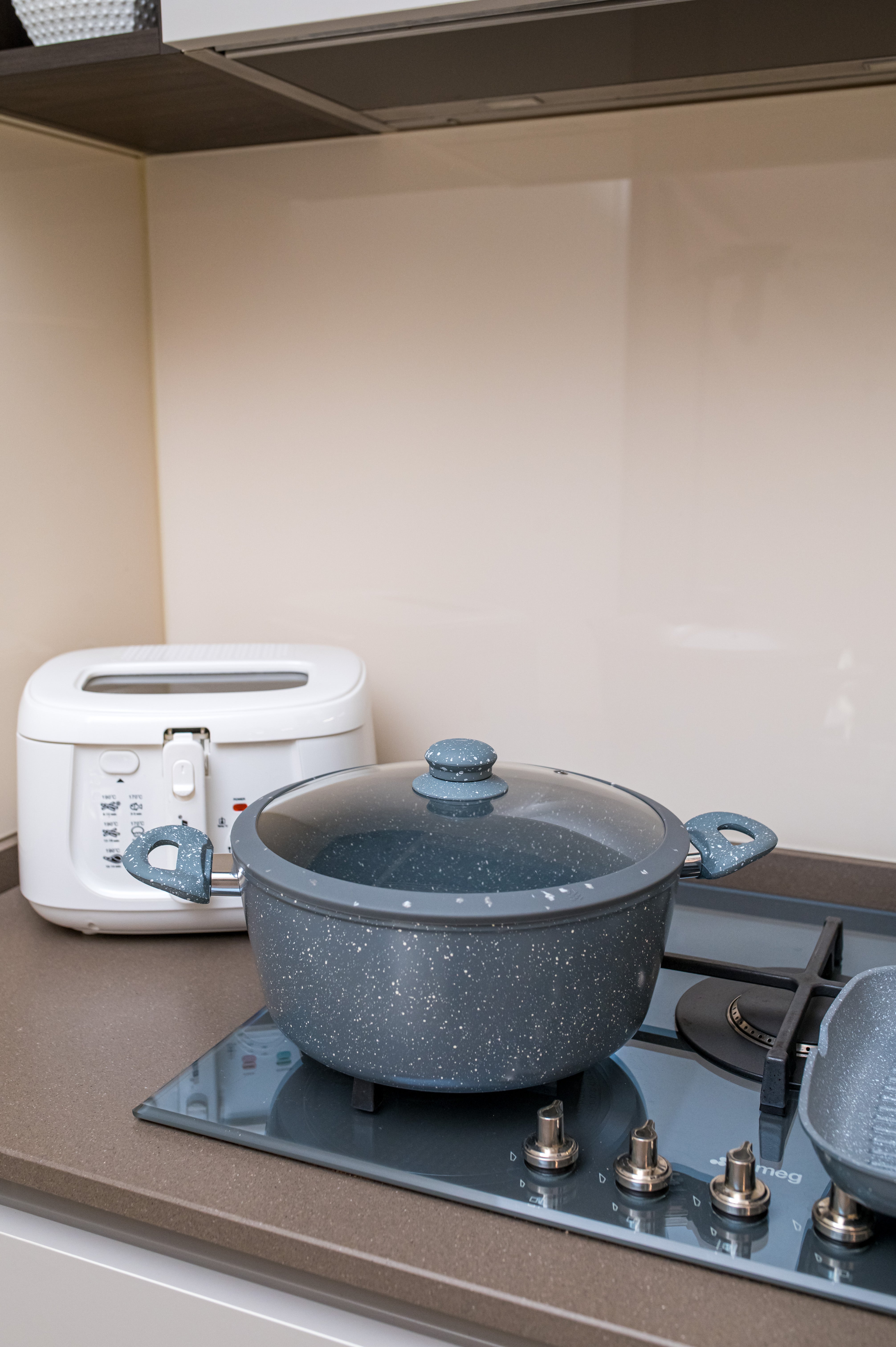 BAVARIA BATTERIA 7PZ GRIGIA INDUZIONE ADATTA SU TUTTI PIANI DI COTTURA