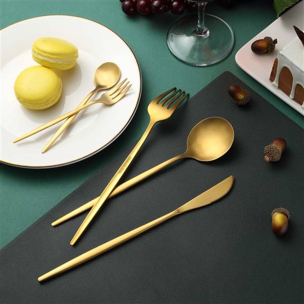 BAVARIA SET POSATE 24PZ ORO ART.2103C 